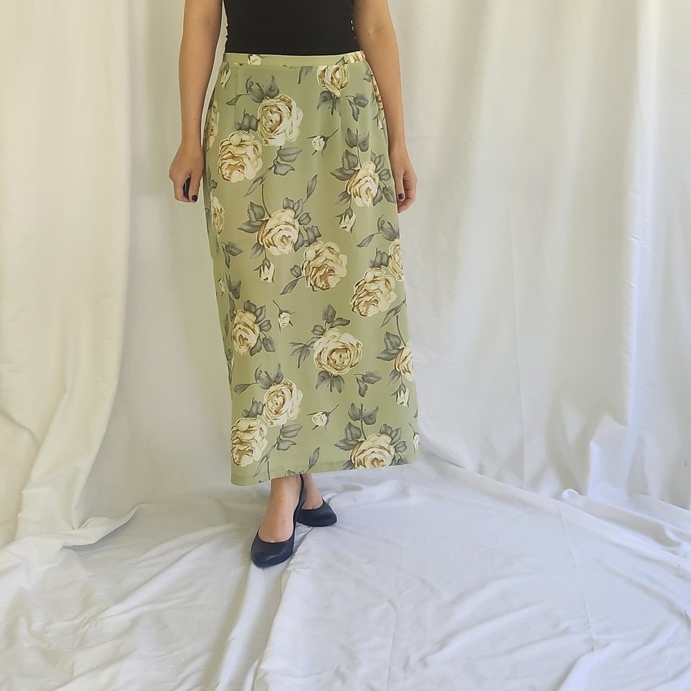 90s/Y2K Green Rose‎ Print Maxi Skirt